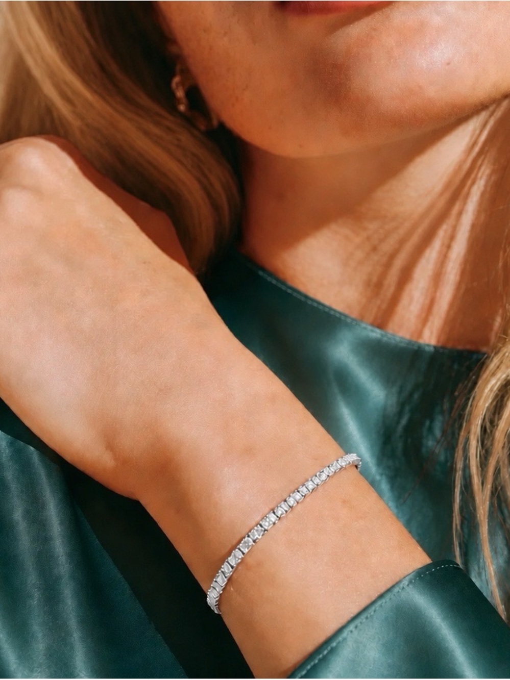 AAA 3mm Round Moissanite Tennis Bracelet. D-color, VVSI. 7 1/2”.High-end stones!